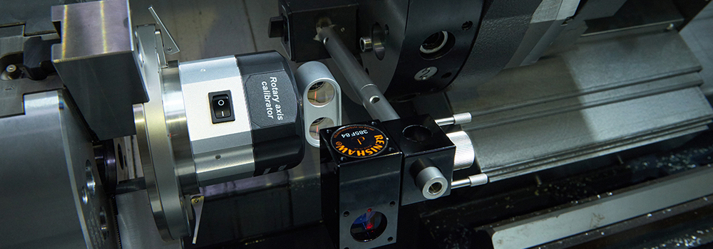 Kalibrering på en verktygsmaskin med XR20-W kalibreringsutrustningen för roterande axlar